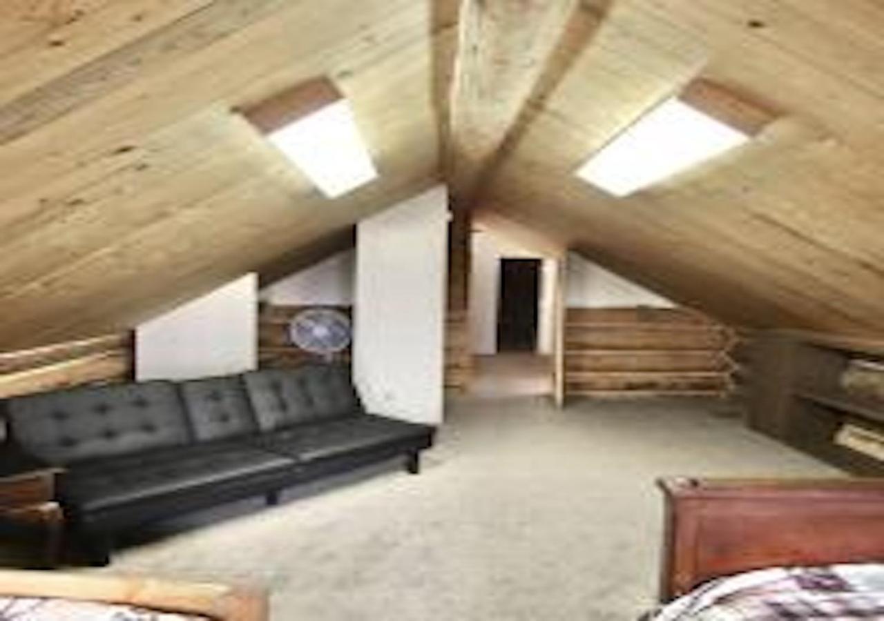 Log Haven In Blanding Villa Bagian luar foto