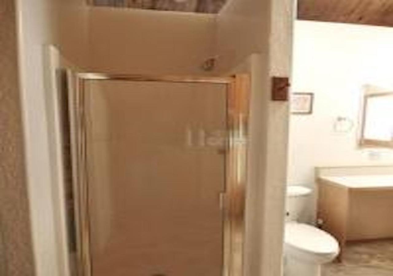 Log Haven In Blanding Villa Bagian luar foto